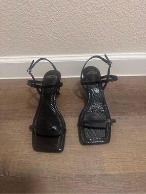 ANTONIO MELANI Black Patent Textured Strappy Heels